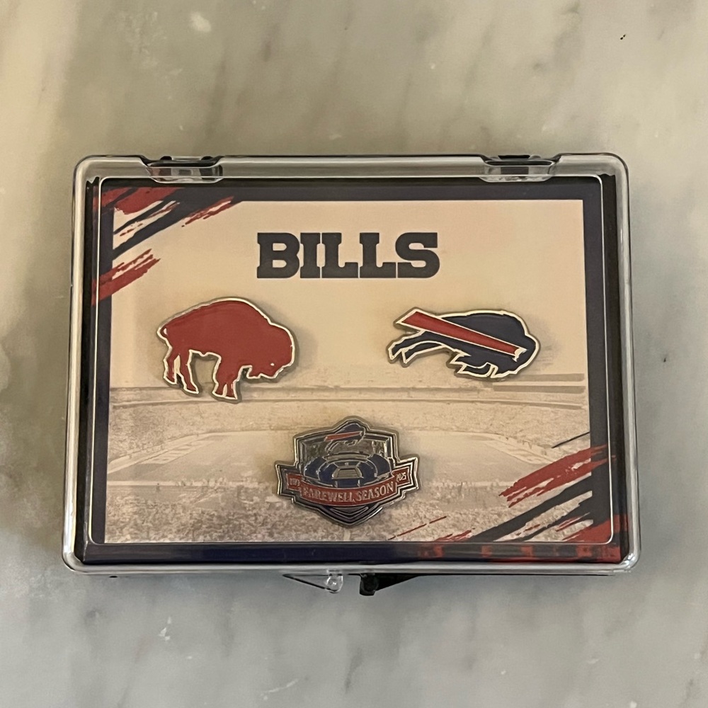 Buffalo Bills Pin Set